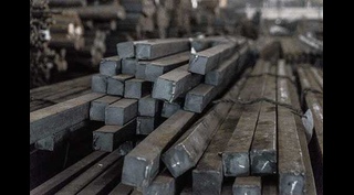Квадрат стальной горячекатаный 18 мм н/д